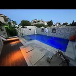 Eos *
