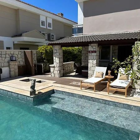 Villa Eos